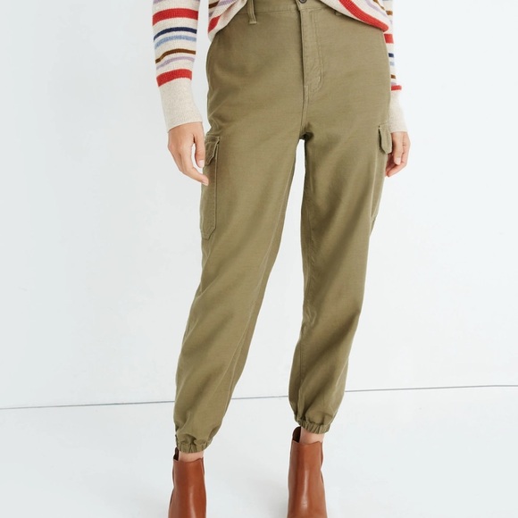 Madewell High-Rise Cargo Fatigue Pants - Picture 2 of 6
